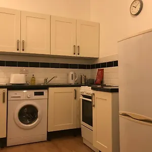 Self Catering Apartment Cardiff